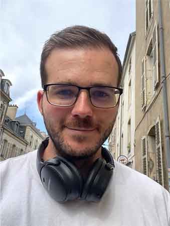 Portrait d’Alexandre Desbois, professeur de piano à Nancy